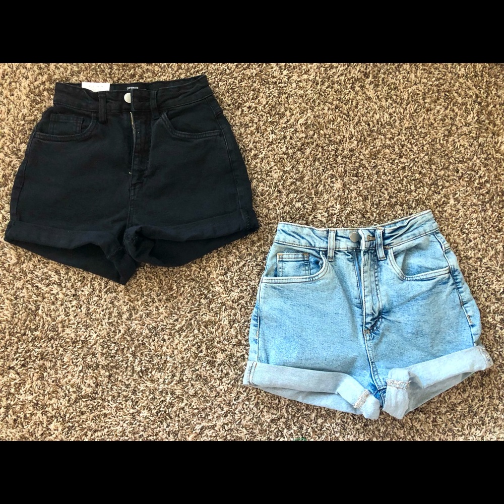 NWT :)Denim shorts from cotton on